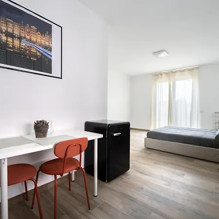 Villa Zina - Apt Rosso - 10 Min From City Centre And Airport Bergamo Exterior photo